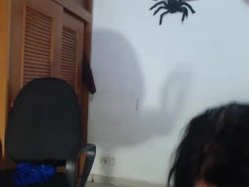 Изображение секс-шоу модели hilari18 Изображение секс-шоу модели hilari18