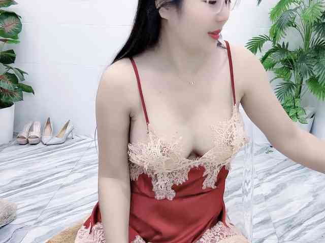 Изображение секс-шоу модели Nary-tran