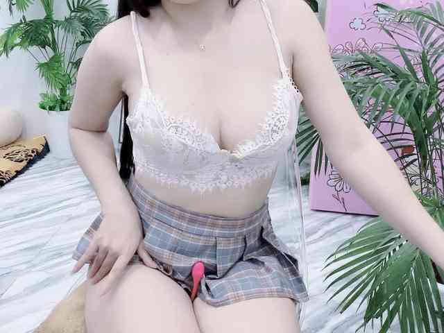 Изображение секс-шоу модели Nary-tran Изображение секс-шоу модели Nary-tran