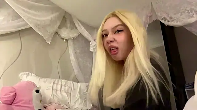 LinaFloww's sex show image LinaFloww's sex show image