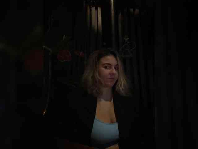 ProseccoMood's sex show image