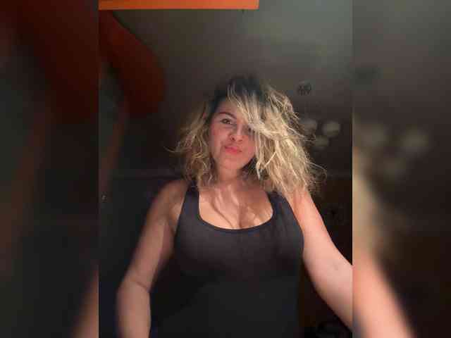 ProseccoMood's sex show image