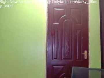 darky_36dd's sex show image