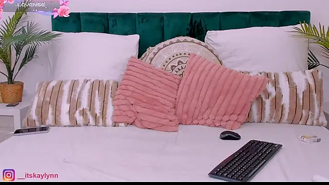 Kaylynn's sex show image