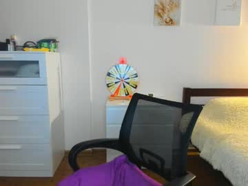 Изображение секс-шоу модели toxic_lina Изображение секс-шоу модели toxic_lina