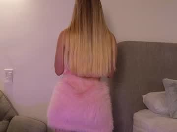couple_of_your_dreams_'s sex show image