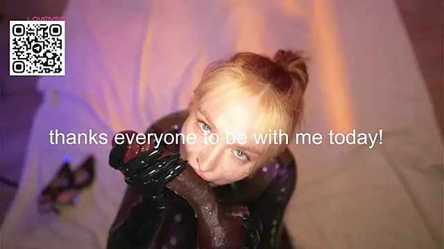 Изображение секс-шоу модели vse_sukki