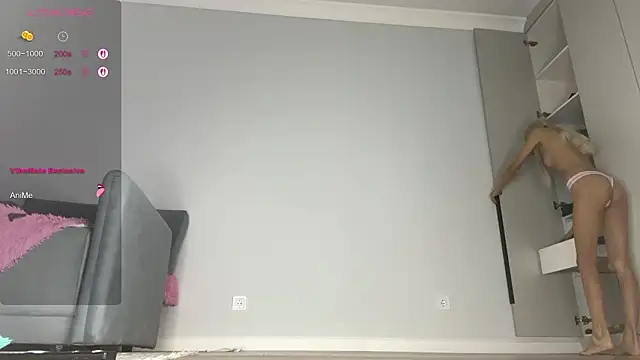 Yuakiss's sex show image