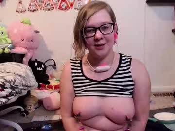 Изображение секс-шоу модели ten_tickle_pixie Изображение секс-шоу модели ten_tickle_pixie