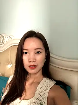 Изображение секс-шоу модели Mile-m Изображение секс-шоу модели Mile-m