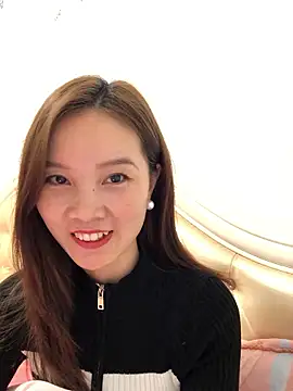 Изображение секс-шоу модели Mile-m