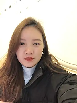 Mile-m's sex show image