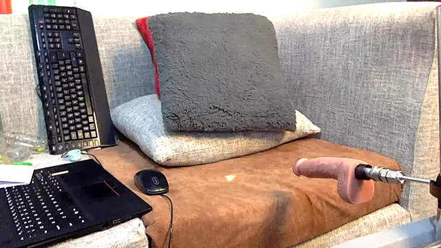 drippqueen's sex show image