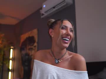 evelyn_evyy's sex show image