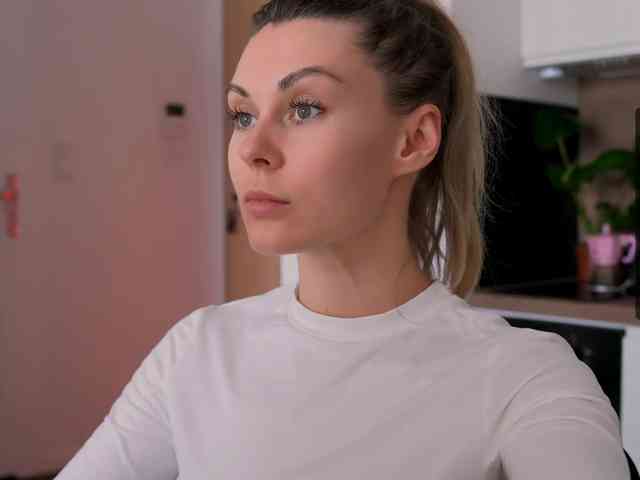 -JesusWife-'s sex show image