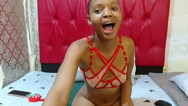 BondiBitch's sex show image