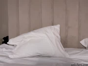 moniqueeass's sex show image