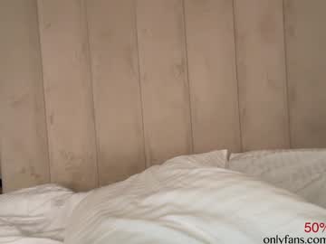 moniqueeass's sex show image