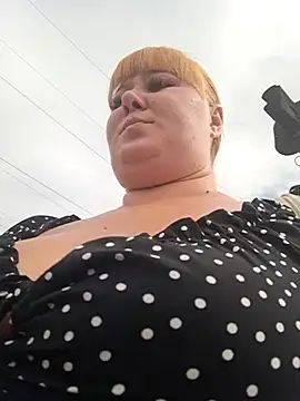 Sexshow-Bild von Miss_tits2025