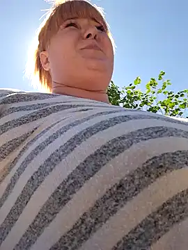Изображение секс-шоу модели Miss_tits2025