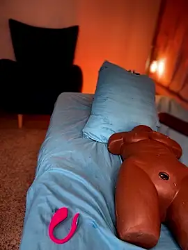 Hillary_Collins1's sex show image