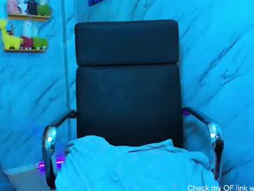 sweet_tits2's sex show image