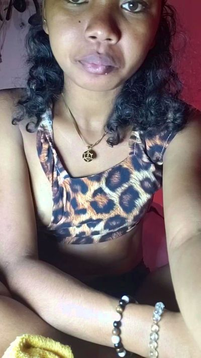 Sexshow-Bild von Isah2026 Sexshow-Bild von Isah2026