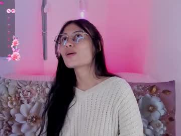 nayecloud's sex show image