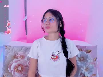 nayecloud's sex show image