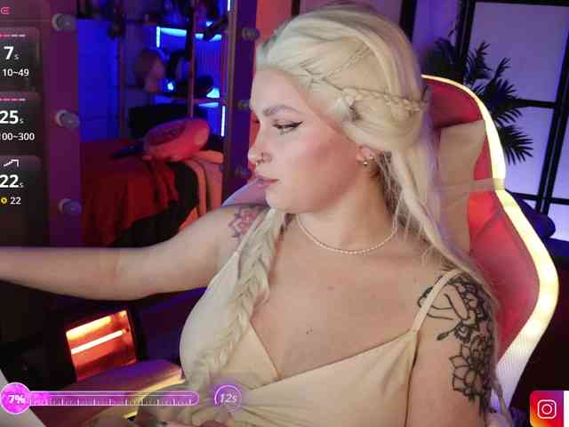 Изображение секс-шоу модели LilithSlut