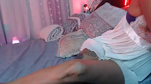 mysterymel's sex show image