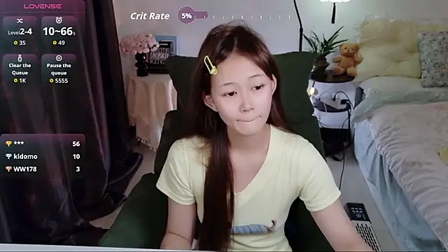 YuYu317's sex show image