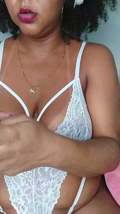 Изображение секс-шоу модели NIKA_EBONY