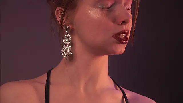 ginger_hugs's sex show image ginger_hugs's sex show image