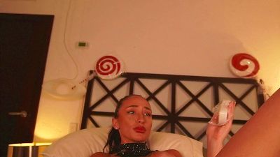 Изображение секс-шоу модели LunaMystyque