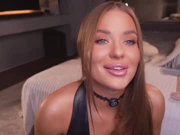 your_wild_lexi's sex show image