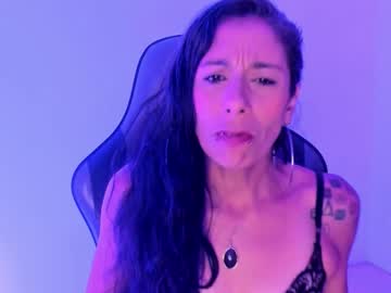 Изображение секс-шоу модели maya_storm_