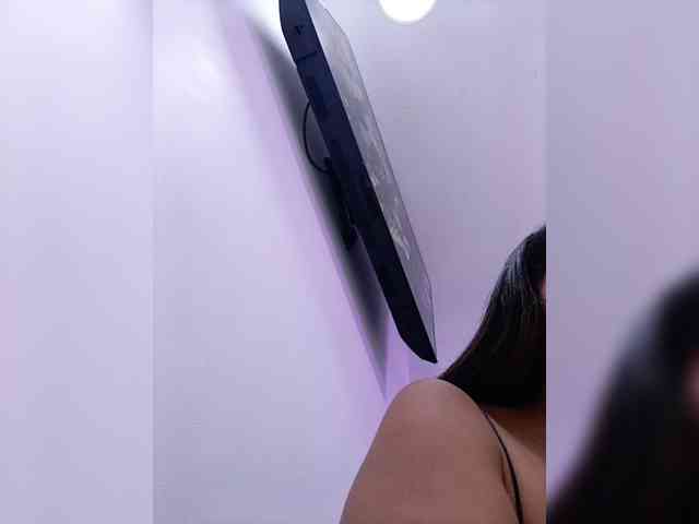 ElizHarper's sex show image