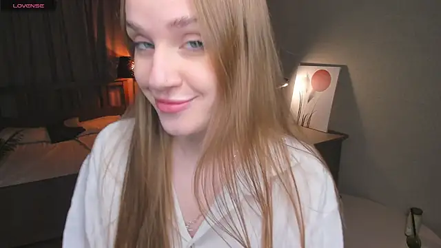 OdellaFrake's sex show image