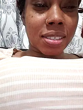 Изображение секс-шоу модели HONEYSWEETS_LIVE