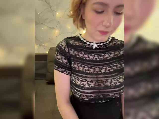 Your-Girlfriend's sex show image