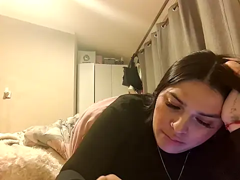 Изображение секс-шоу модели Denisutra777