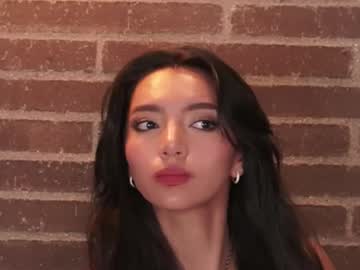 Изображение секс-шоу модели sharon__baker_ Изображение секс-шоу модели sharon__baker_