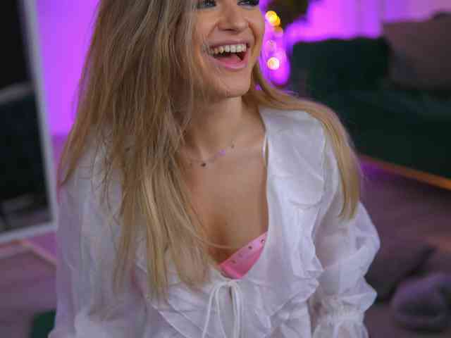 Изображение секс-шоу модели NayaQuinn