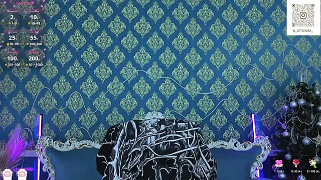 Clumsy_Nana's sex show image