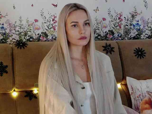 Изображение секс-шоу модели Katerina-space Изображение секс-шоу модели Katerina-space