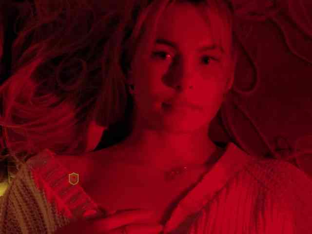 Изображение секс-шоу модели Katerina-space Изображение секс-шоу модели Katerina-space