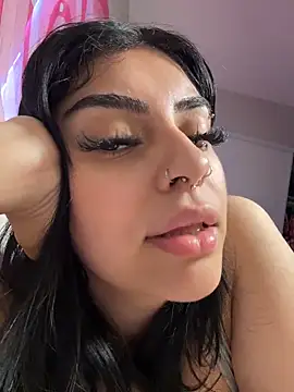 ThickerThanYoBitch's sex show image ThickerThanYoBitch's sex show image