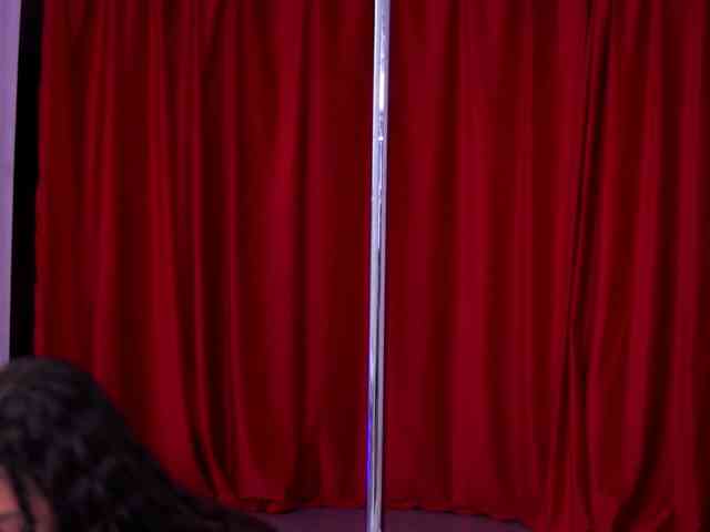 NatyDesiree's sex show image