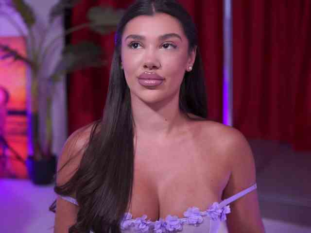 NatyDesiree's sex show image